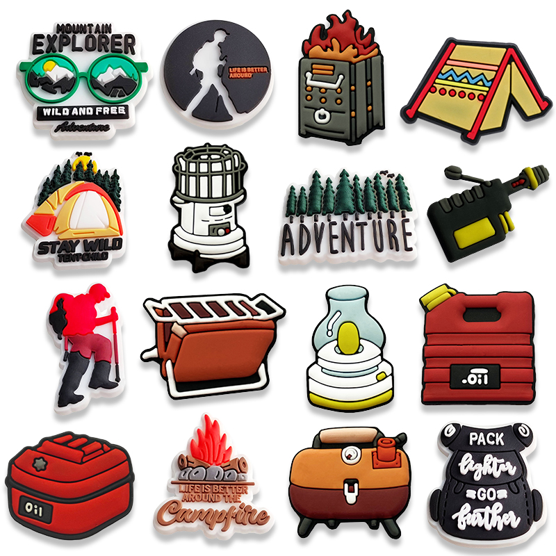 Outdoor Adventure Birthday Party - 16 breloques pour chaussures de camping,