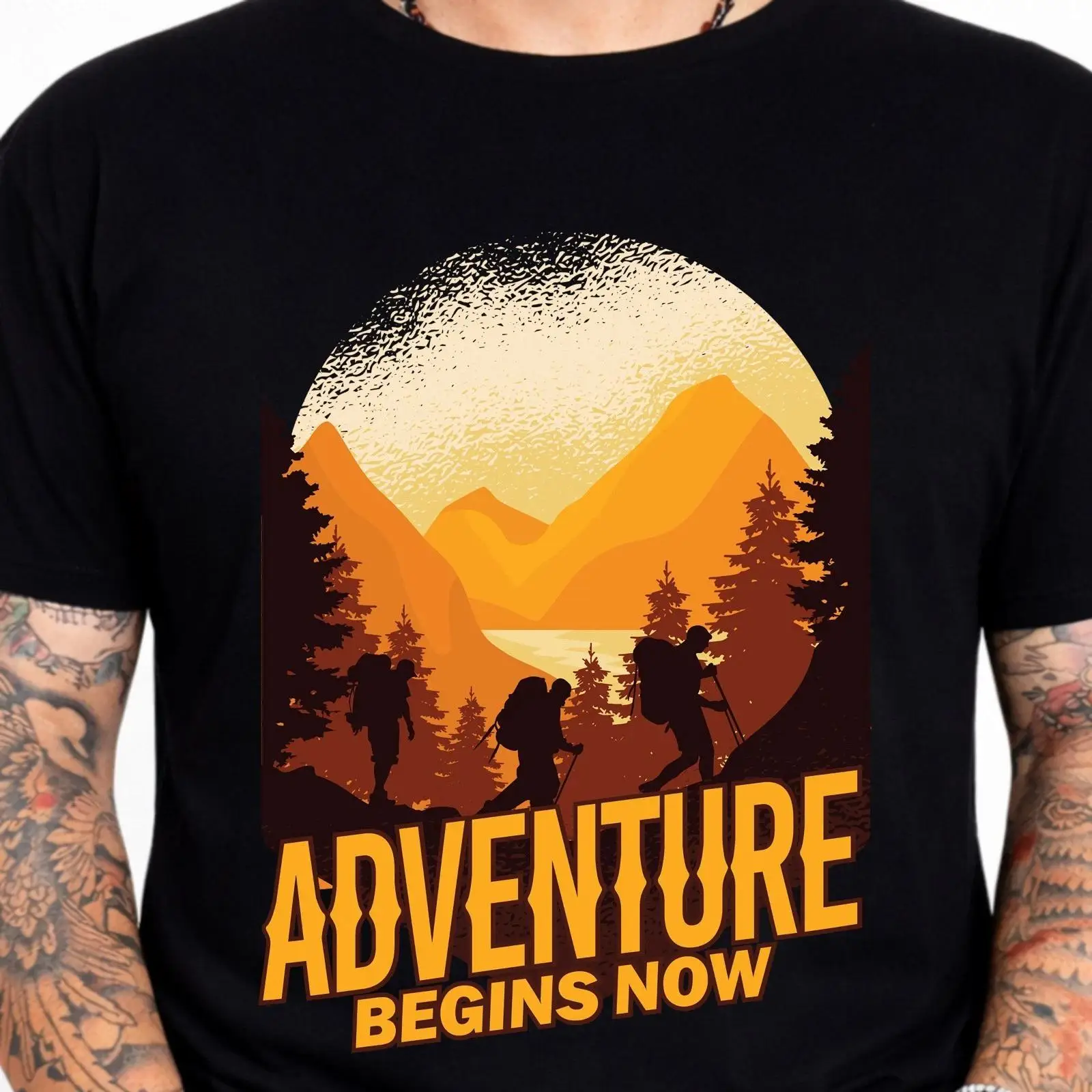 Outdoor Adventure Images - L'aventure commence maintenant T-shirt Randonnée Montagne